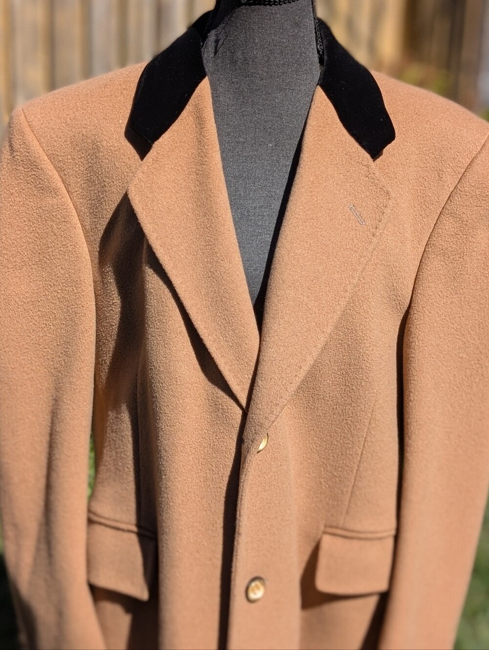 Di Silver Mens large Cashmere Blend Long Overcoat Size 42R Tan Velvet Blk Collar